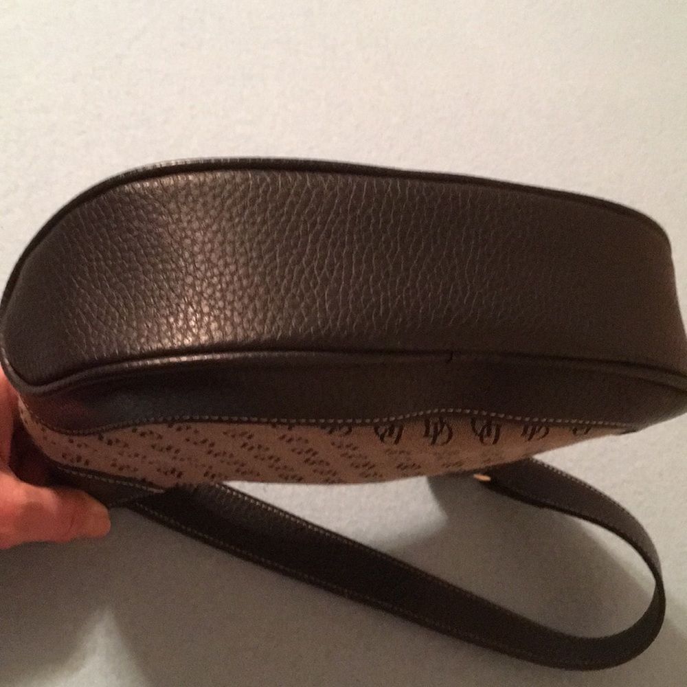 Purse - Picture 7 of 9